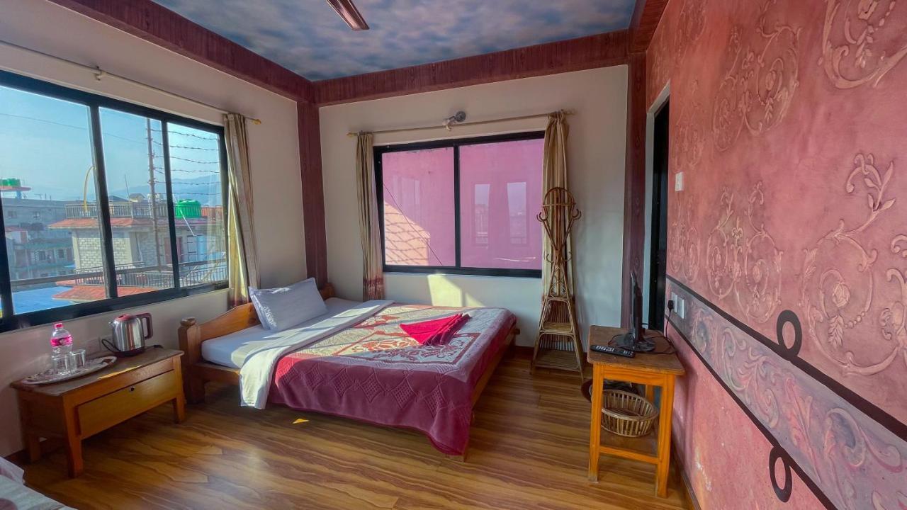 Hotel Hakoniwa Pokhara Exteriör bild