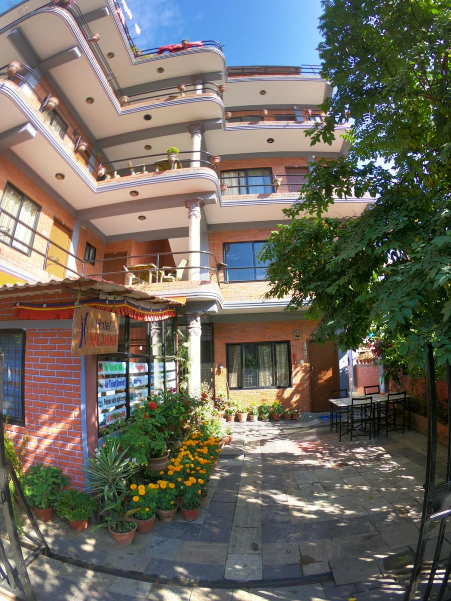 Hotel Hakoniwa Pokhara Exteriör bild