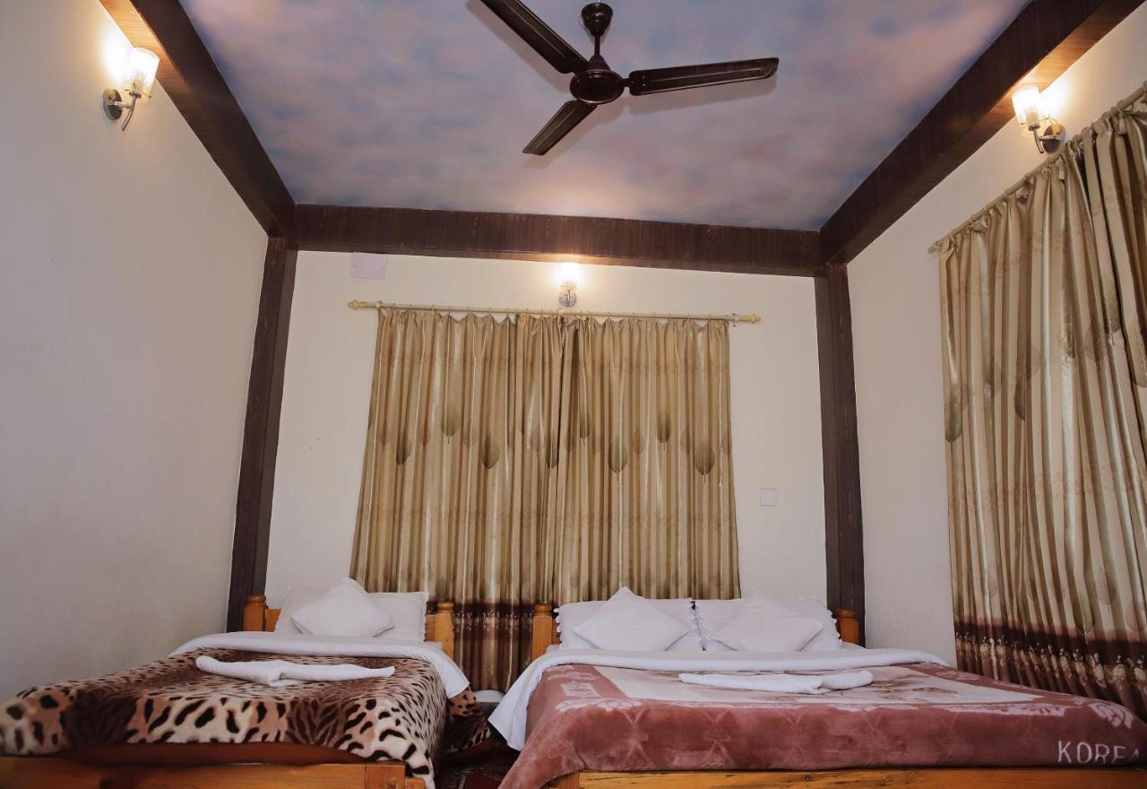 Hotel Hakoniwa Pokhara Exteriör bild
