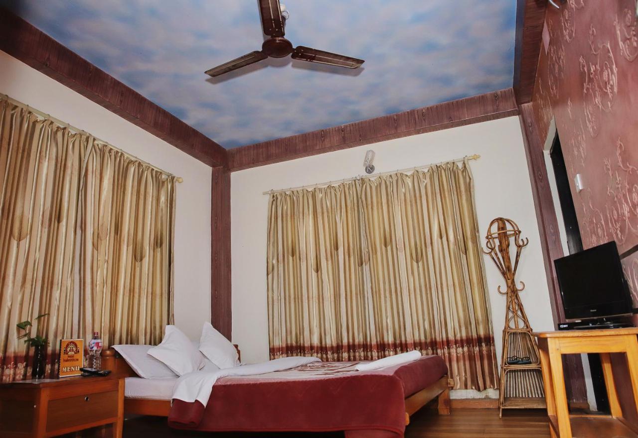 Hotel Hakoniwa Pokhara Exteriör bild